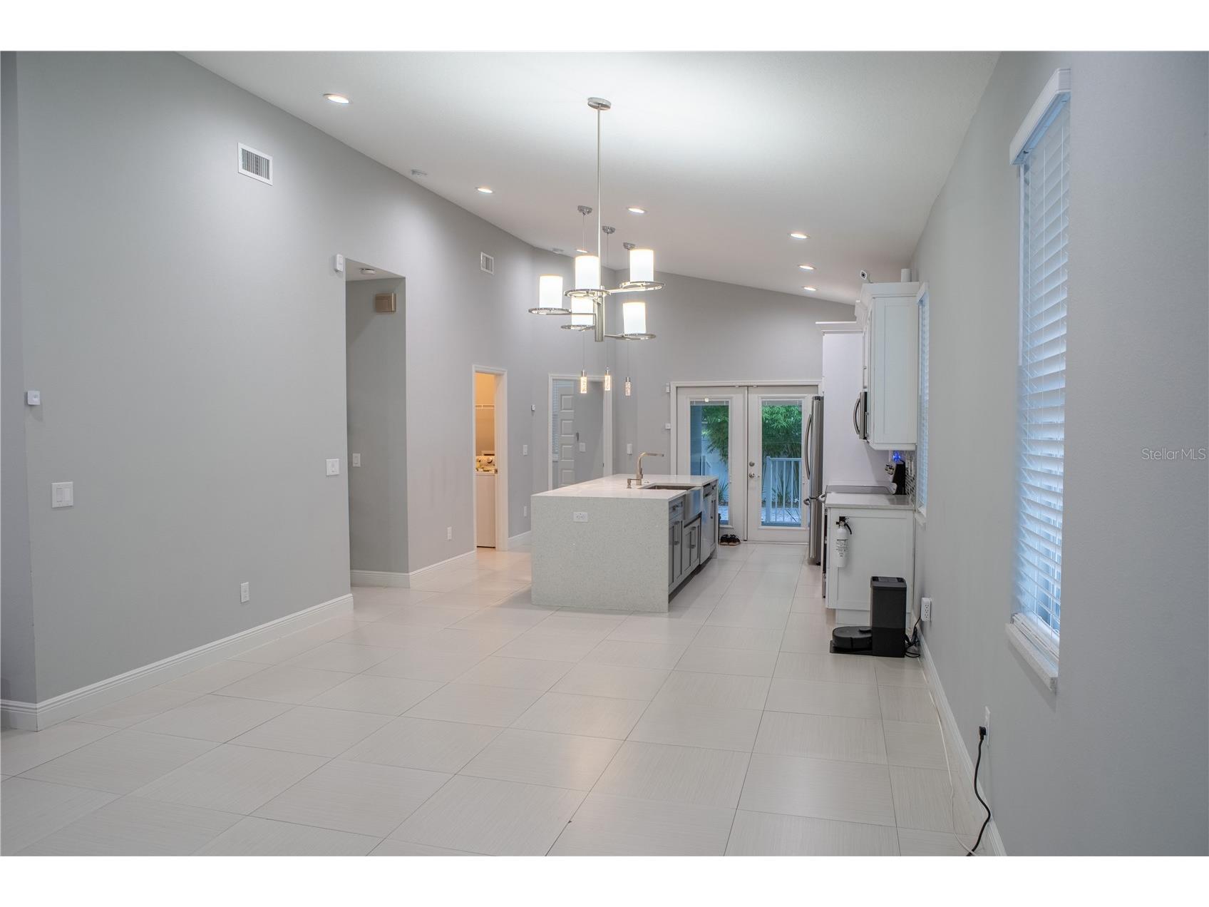 8608 N Mitchell Avenue Tampa FL 33604 TB8527285 image9