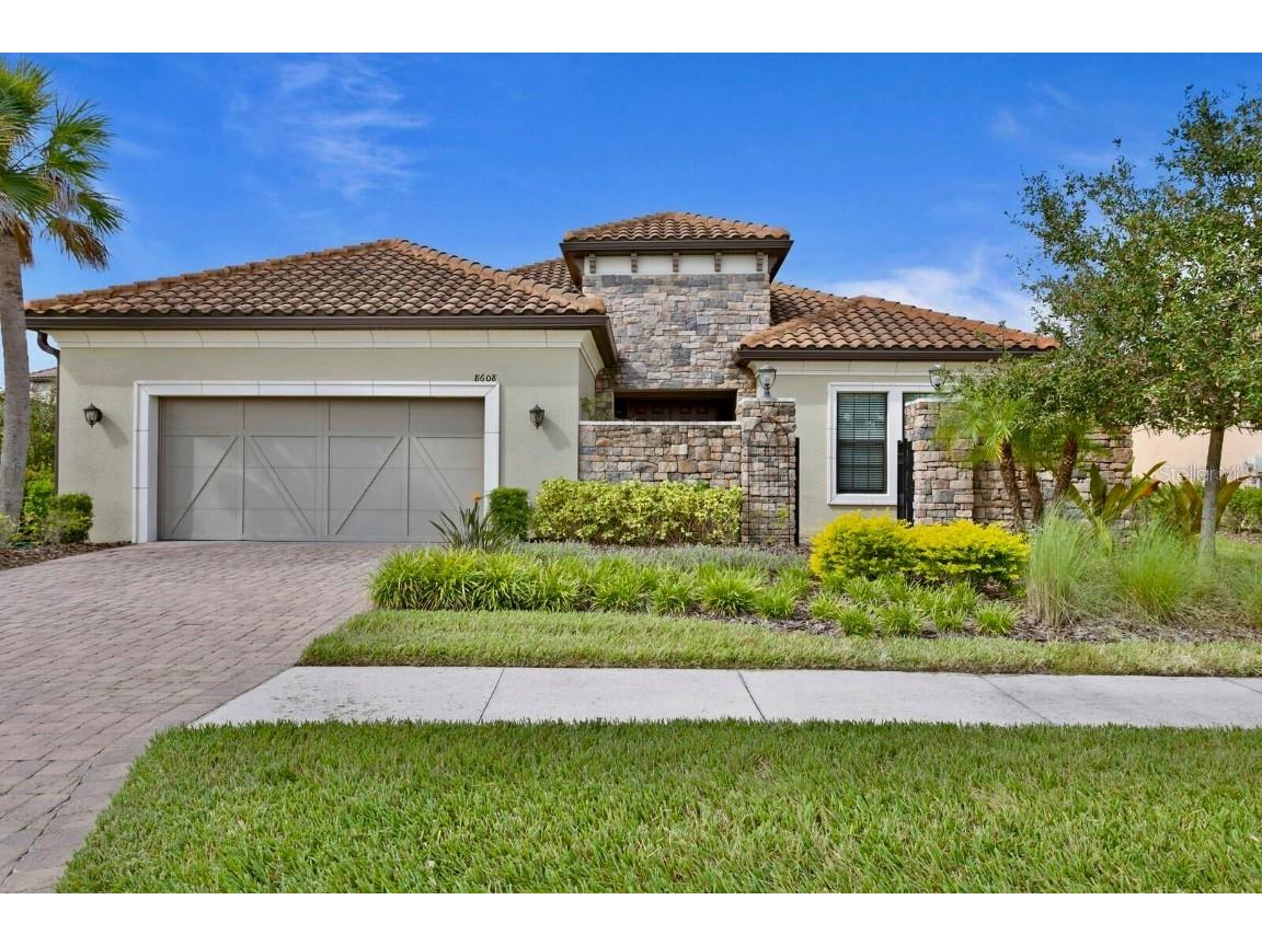 8608 Sorano Villa Drive Tampa FL 33647 T3331531 image1