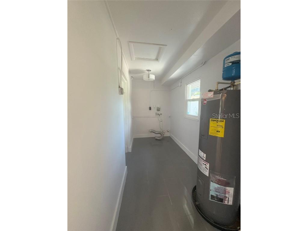 8609 Driftwood Drive Tampa FL 33615 TB8412032 image36