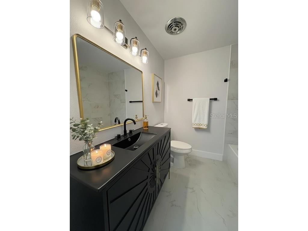 8609 Driftwood Drive Tampa FL 33615 TB8459808 image11