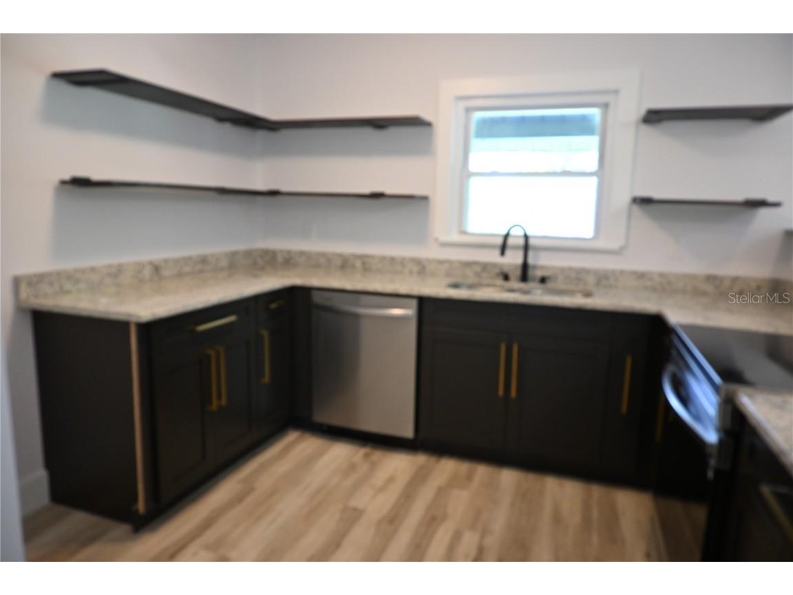 8609 Driftwood Drive Tampa FL 33615 TB8459808 image23