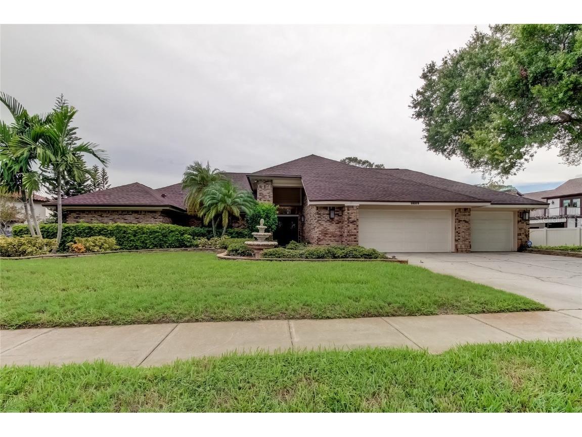 8609 Longwood Drive Seminole FL 33777 U8212234 image1