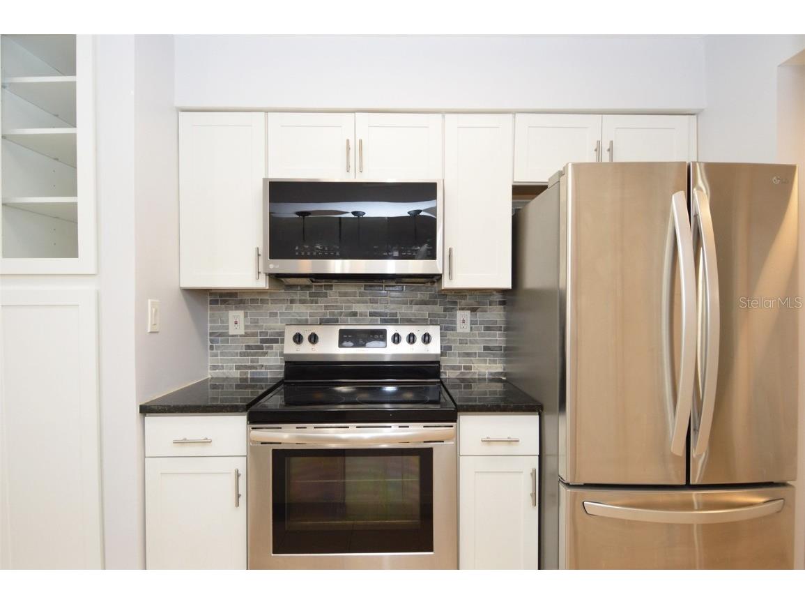 8609 Mallard Reserve Drive #101 Tampa FL 33614 TB8437696 image4