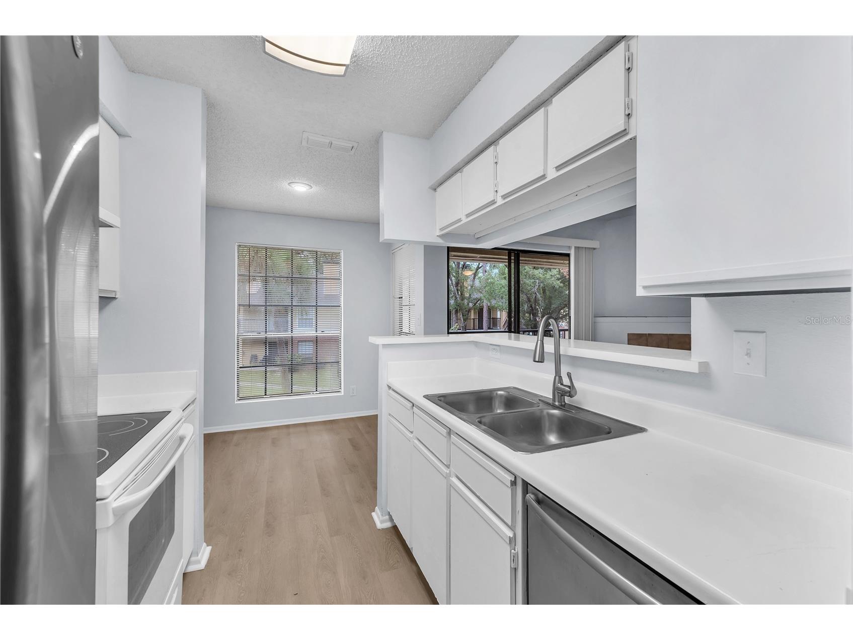 8609 Mallard Reserve Drive #203 Tampa FL 33614 TB8524573 image10