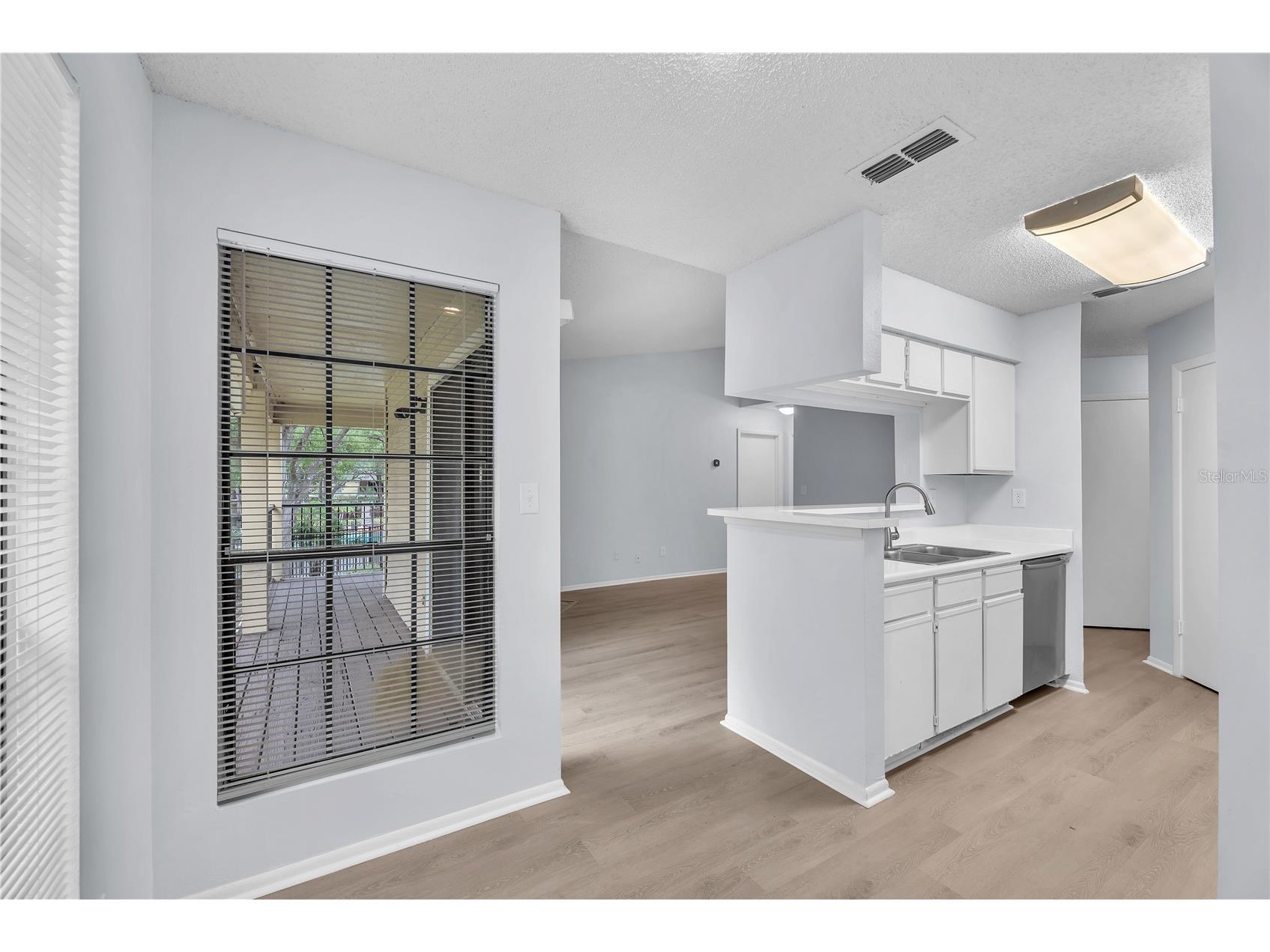 8609 Mallard Reserve Drive #203 Tampa FL 33614 TB8524573 image7