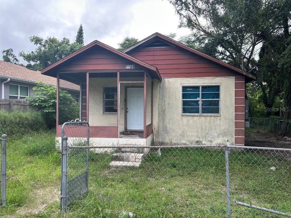 8609 N 14th Street Tampa FL 33604 TB8426140 image1
