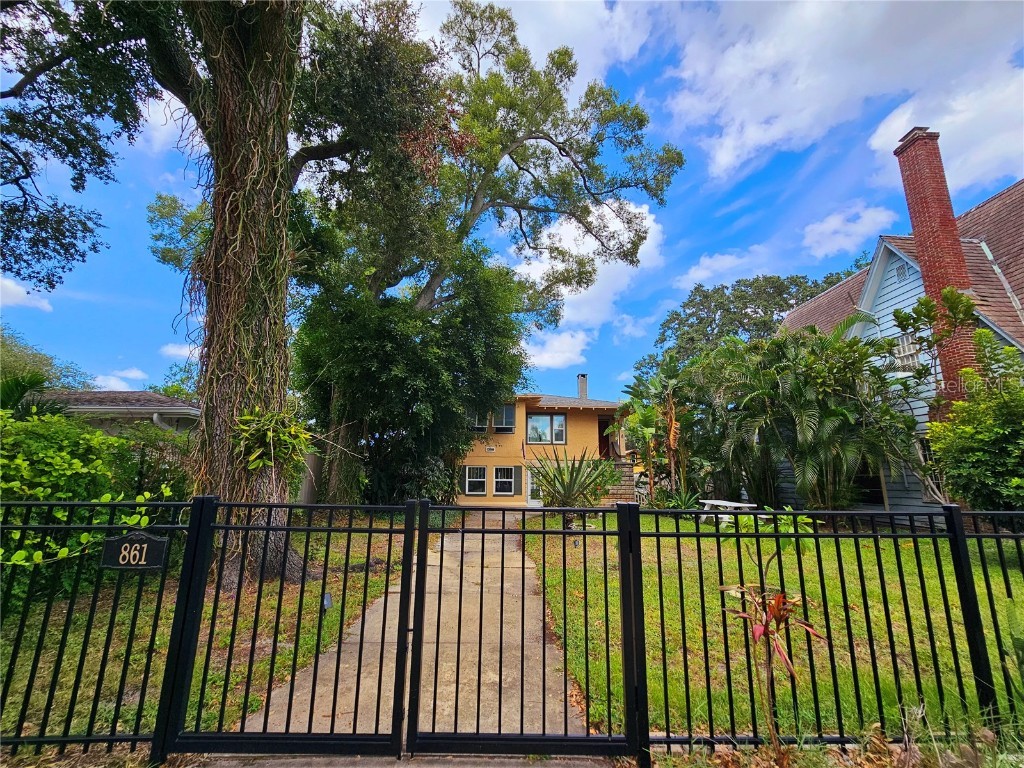861 20th Avenue N Saint Petersburg FL 33704 U8213948 image1