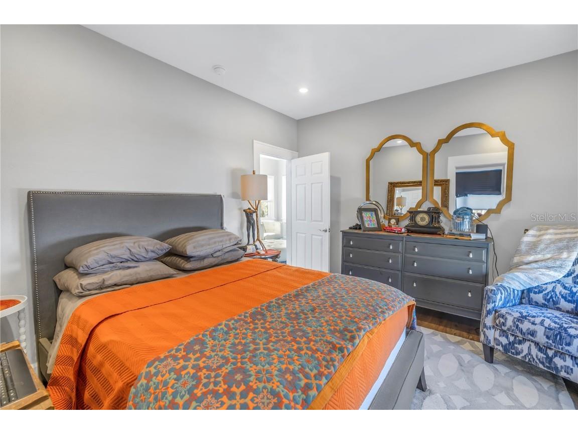 861 28th Avenue N Saint Petersburg FL 33704 TB8418832 image17