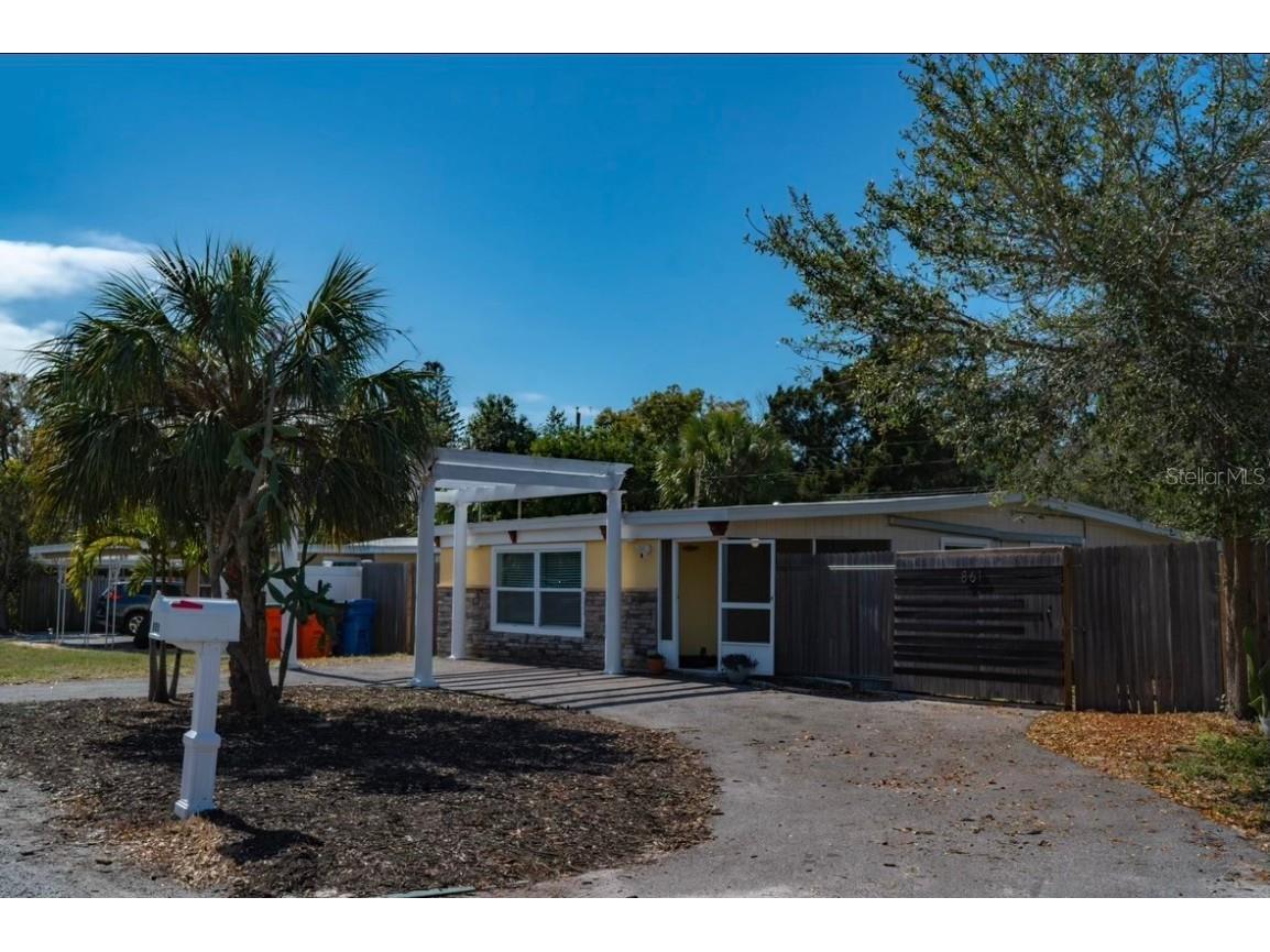 861 65th Street S Saint Petersburg FL 33707 U8190128 image1