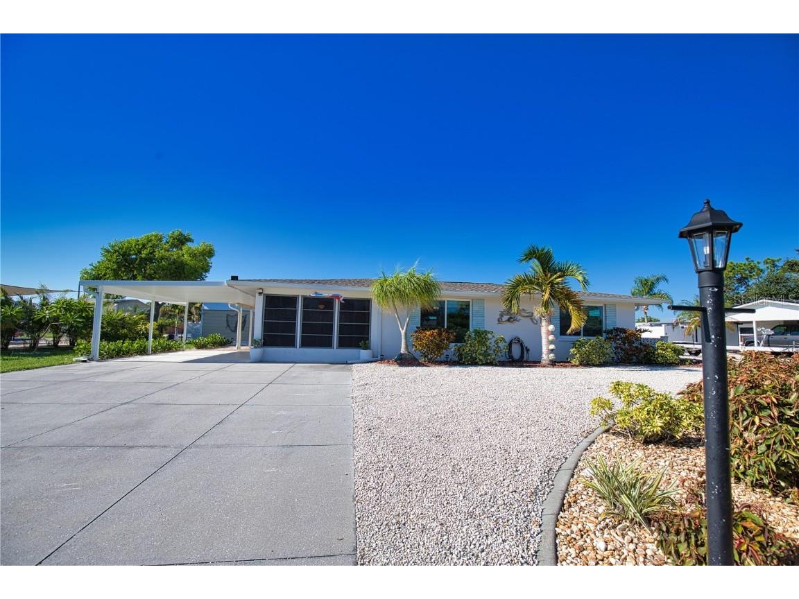 861 E 7th Street Englewood FL 34223 L4955362 image1