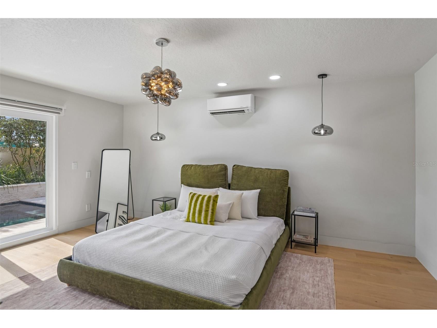 861 Rafael Boulevard NE Saint Petersburg FL 33704 TB8501667 image18
