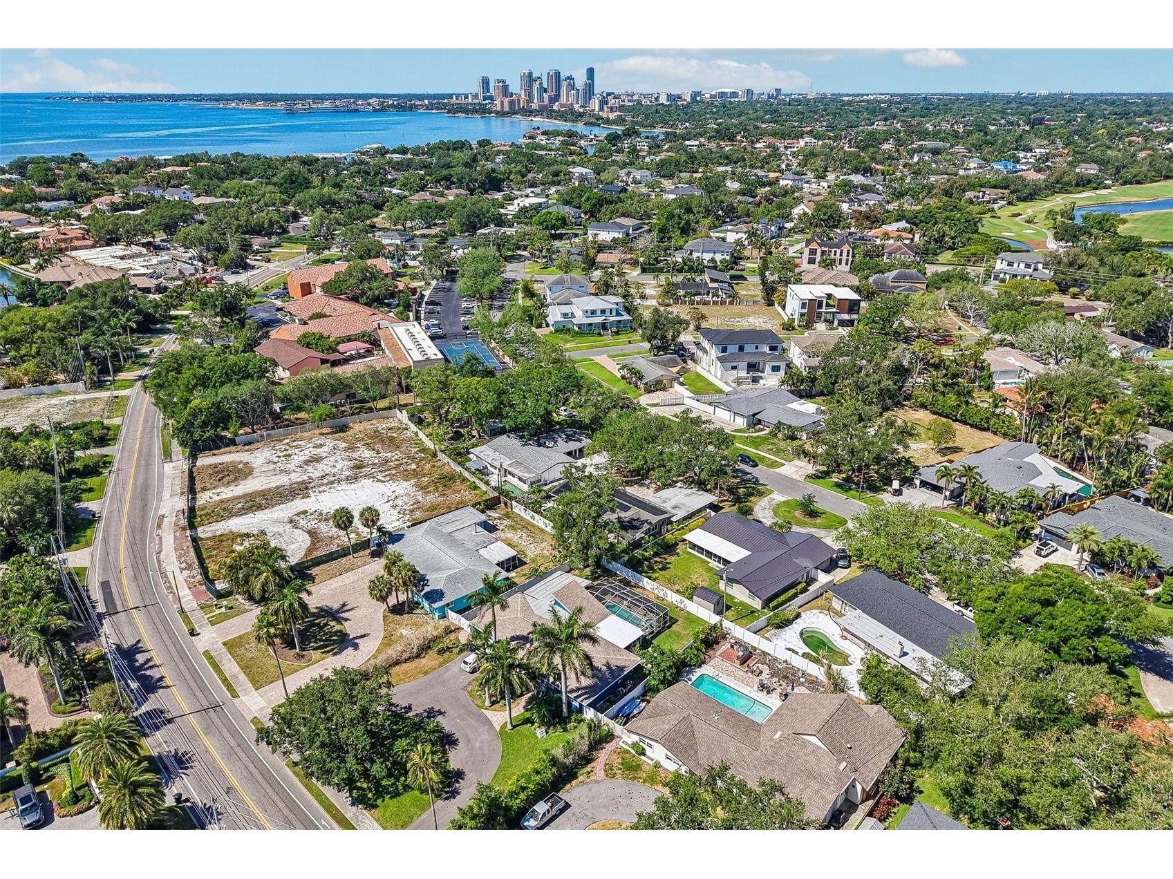 861 Rafael Boulevard NE Saint Petersburg FL 33704 TB8501667 image39
