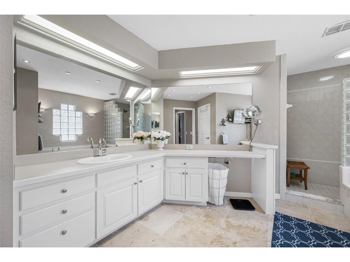 861 Symphony Isles Boulevard Apollo Beach FL 33572 - TAMPA BAY TB8407943 image32