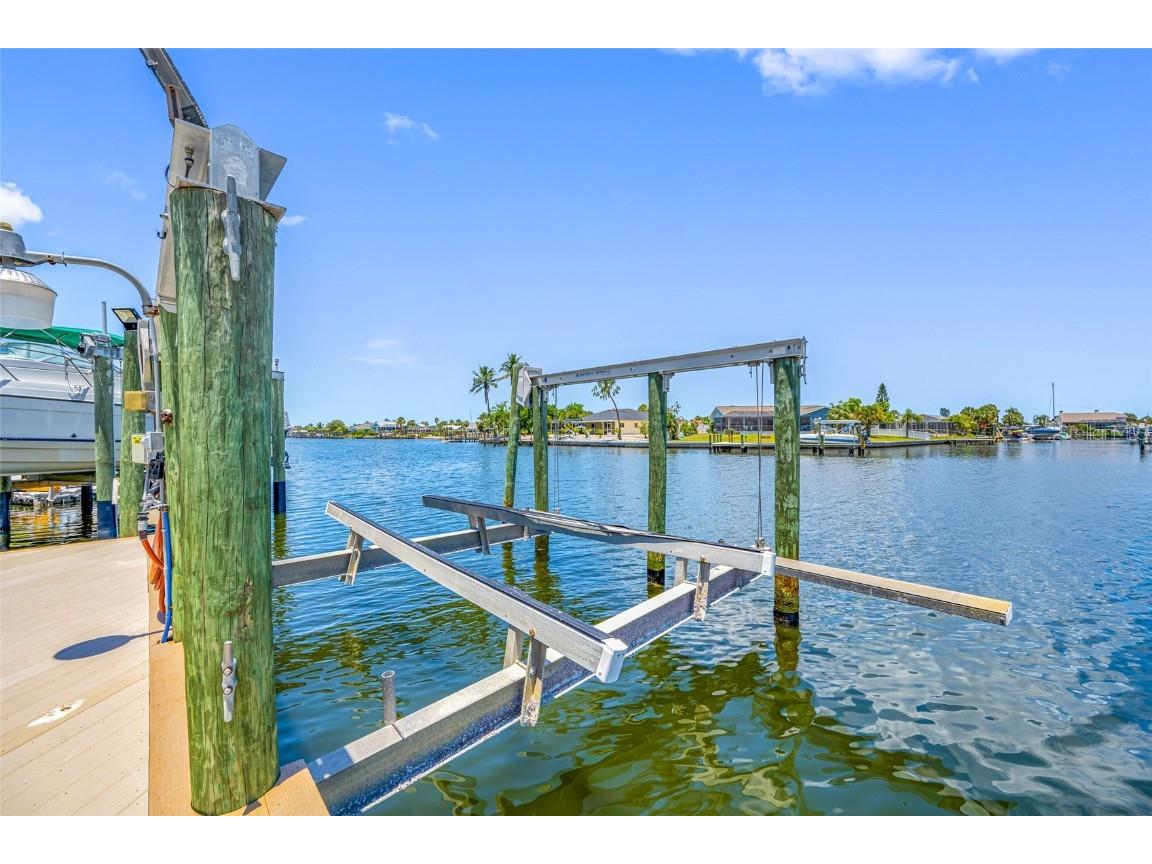 861 Symphony Isles Boulevard Apollo Beach FL 33572 - TAMPA BAY TB8407943 image78