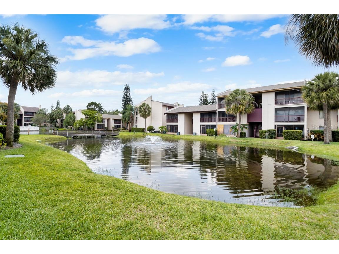 8610 Champlain Court #102 Tampa FL 33614 O6110939 image1