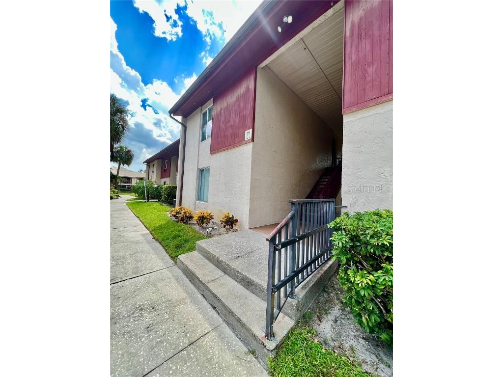 8610 Champlain Court #102 Tampa FL 33614 T3473228 image1
