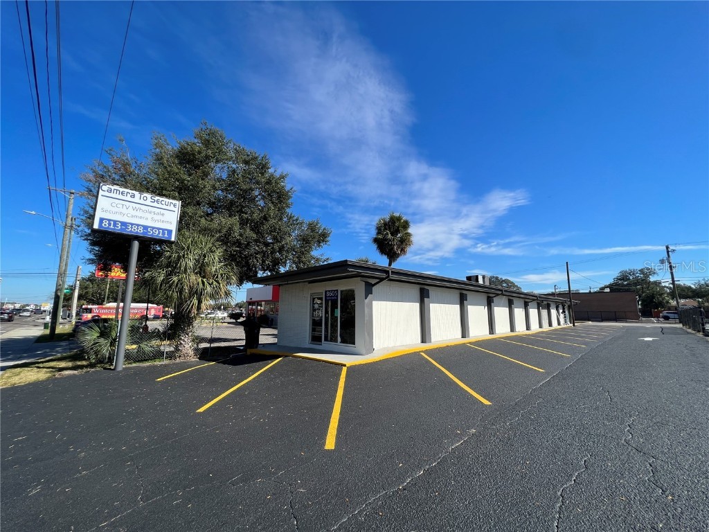 8610 N Suwanee Avenue Tampa FL 33604 TB8374408 image1