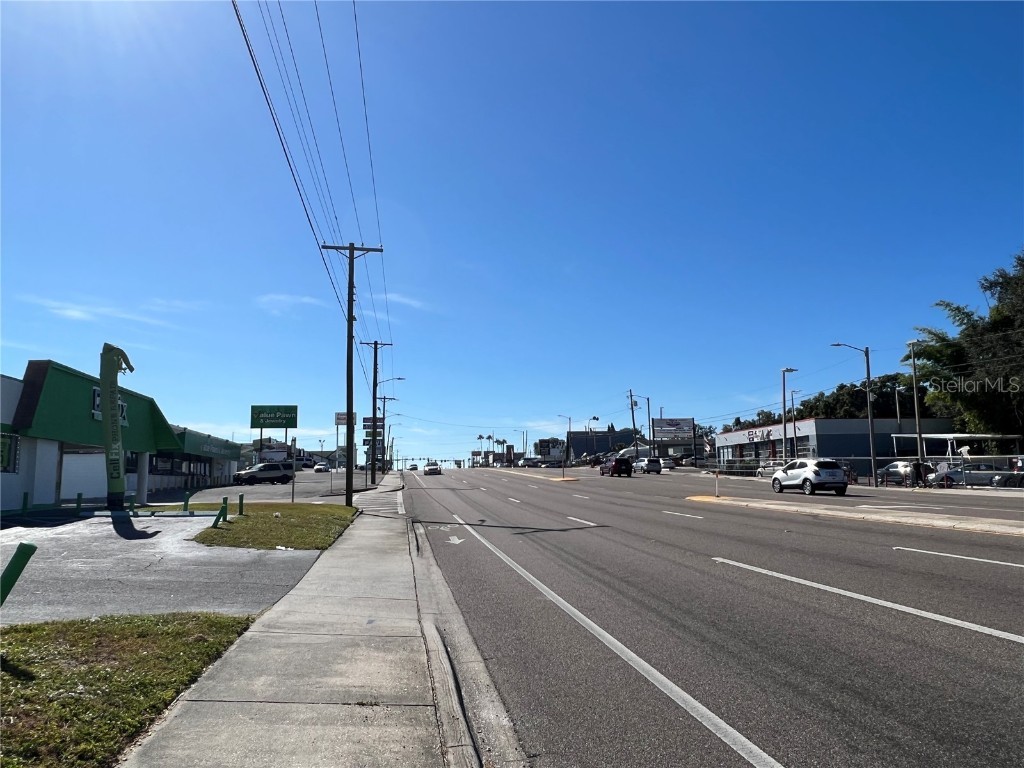 8610 N Suwanee Avenue Tampa FL 33604 TB8374408 image3