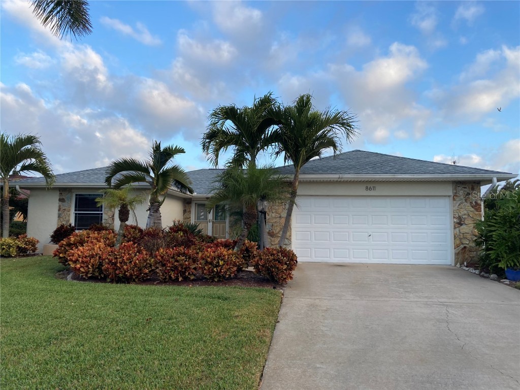 8611 51st Avenue W Bradenton FL 34210 A4524322 image1