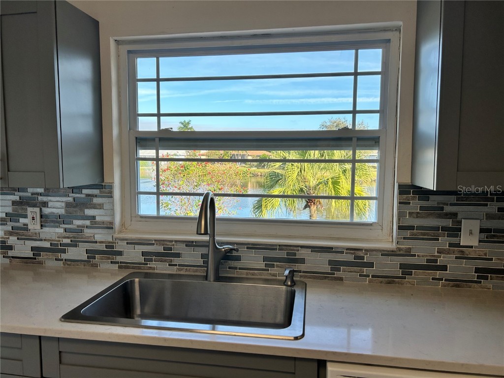 8611 51st Avenue W Bradenton FL 34210 A4674420 image15