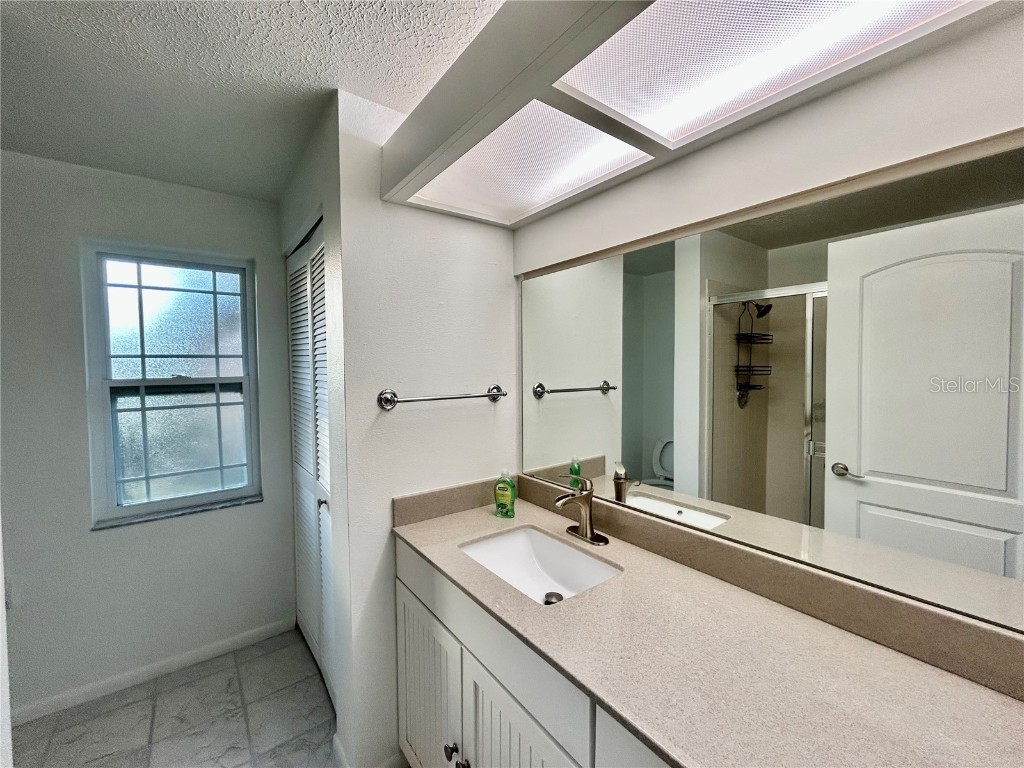 8611 51st Avenue W Bradenton FL 34210 A4674420 image24