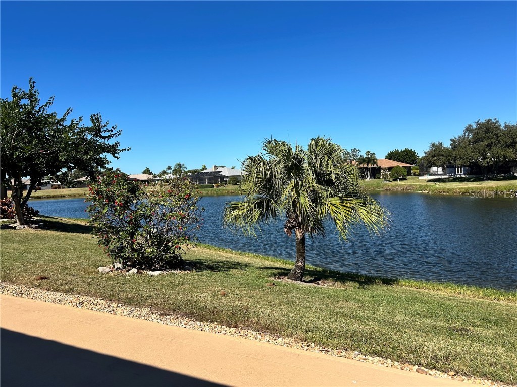 8611 51st Avenue W Bradenton FL 34210 A4674420 image4