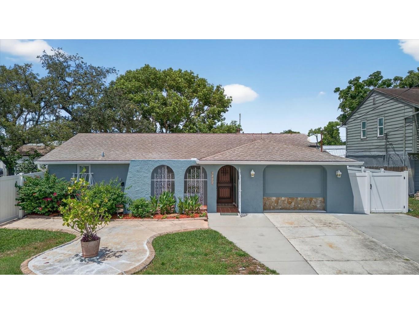 8611 Jolly Roger Drive Hudson FL 34667 TB8418999 image1