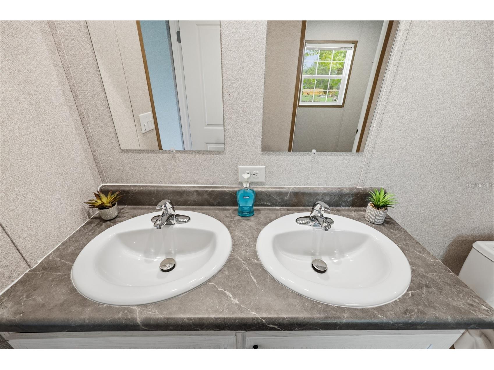 8611 NE 61st Place Bronson FL 32621 GC540733 image31