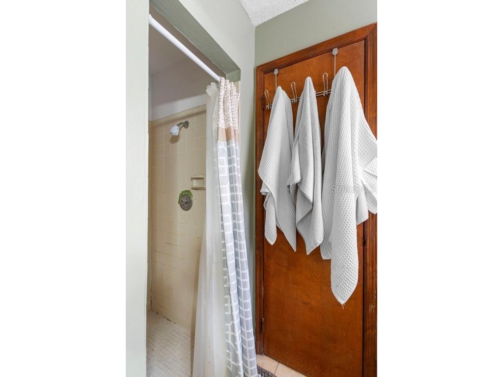8611 Park Highland Drive Orlando FL 32818 O6366815 image37