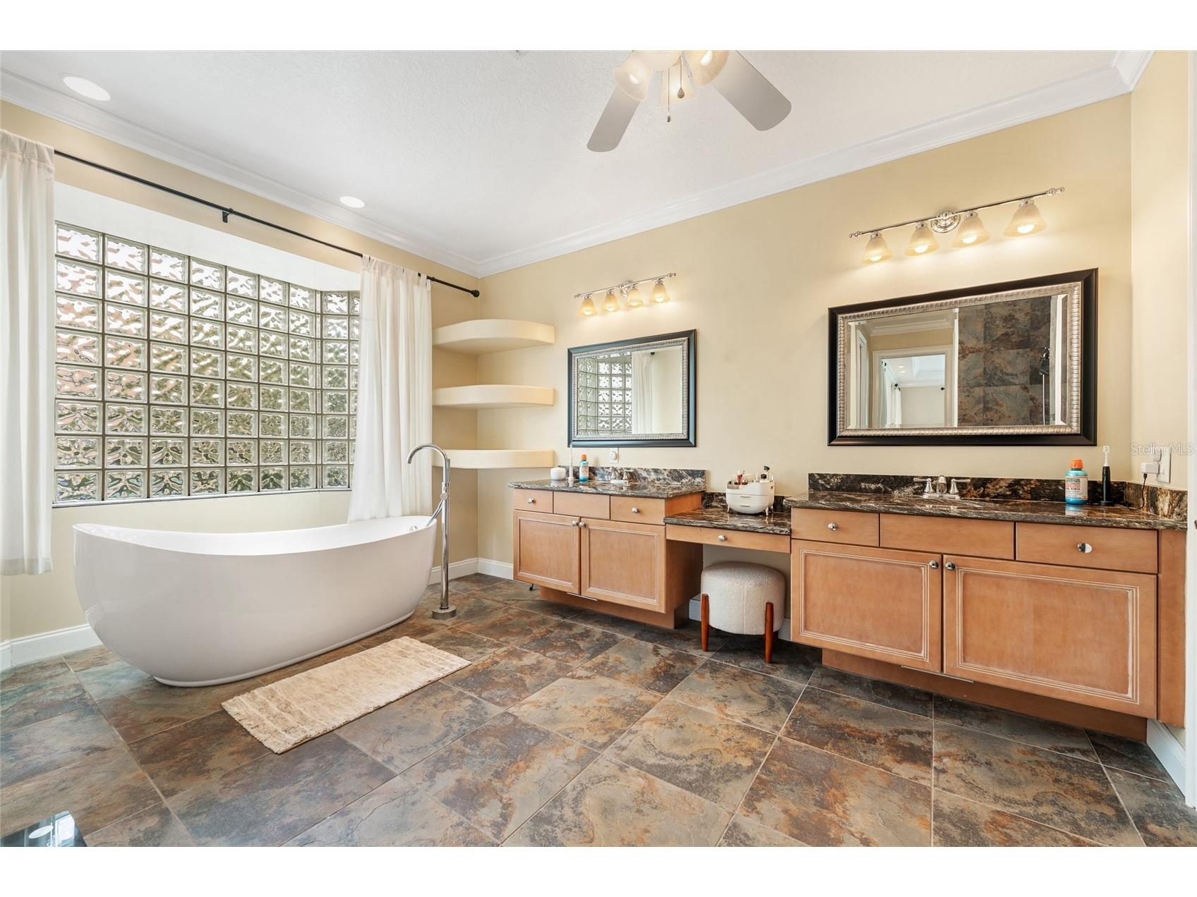 8612 Oldbridge Lane Orlando FL 32819 O6414949 image16
