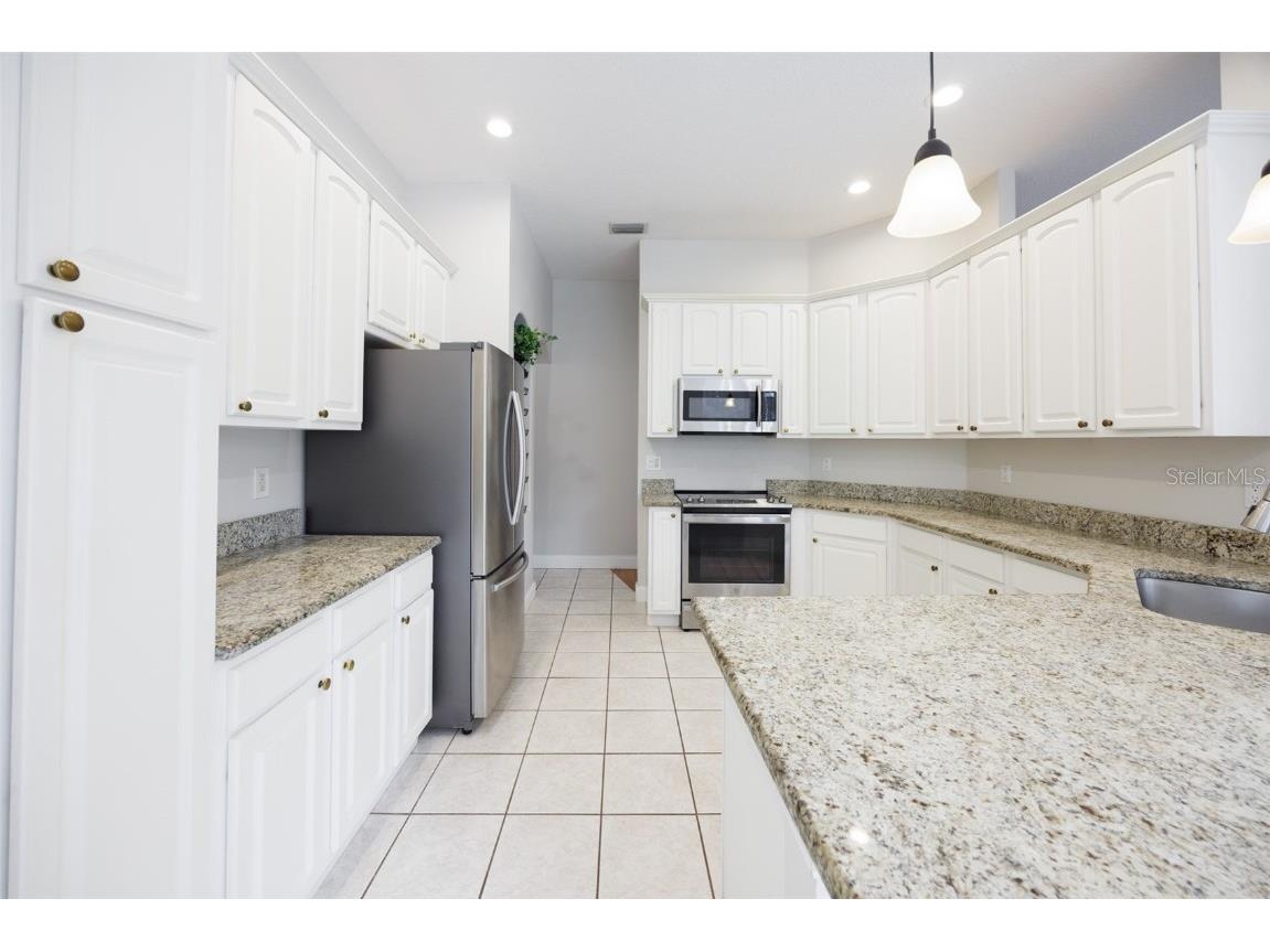 8613 Herons Cove Place Tampa FL 33647 TB8410546 image18