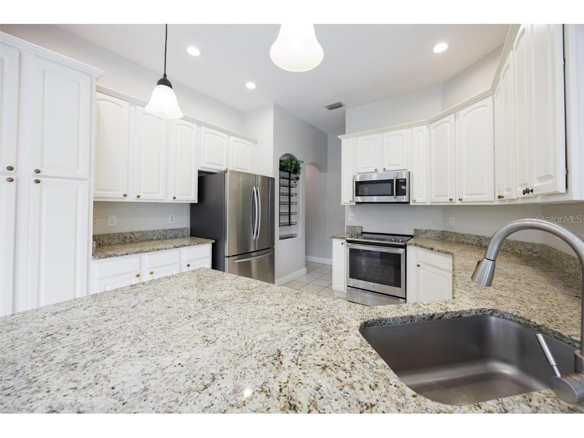 8613 Herons Cove Place Tampa FL 33647 TB8410546 image19