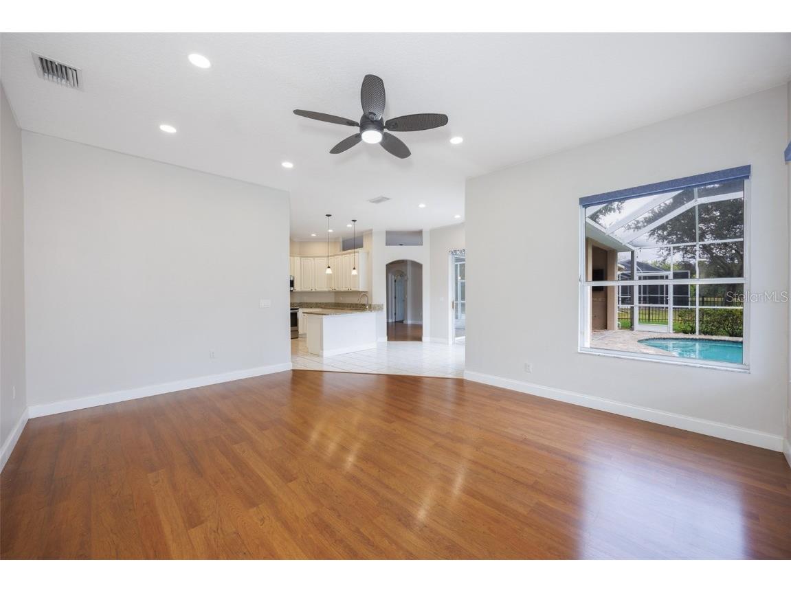 8613 Herons Cove Place Tampa FL 33647 TB8410546 image25