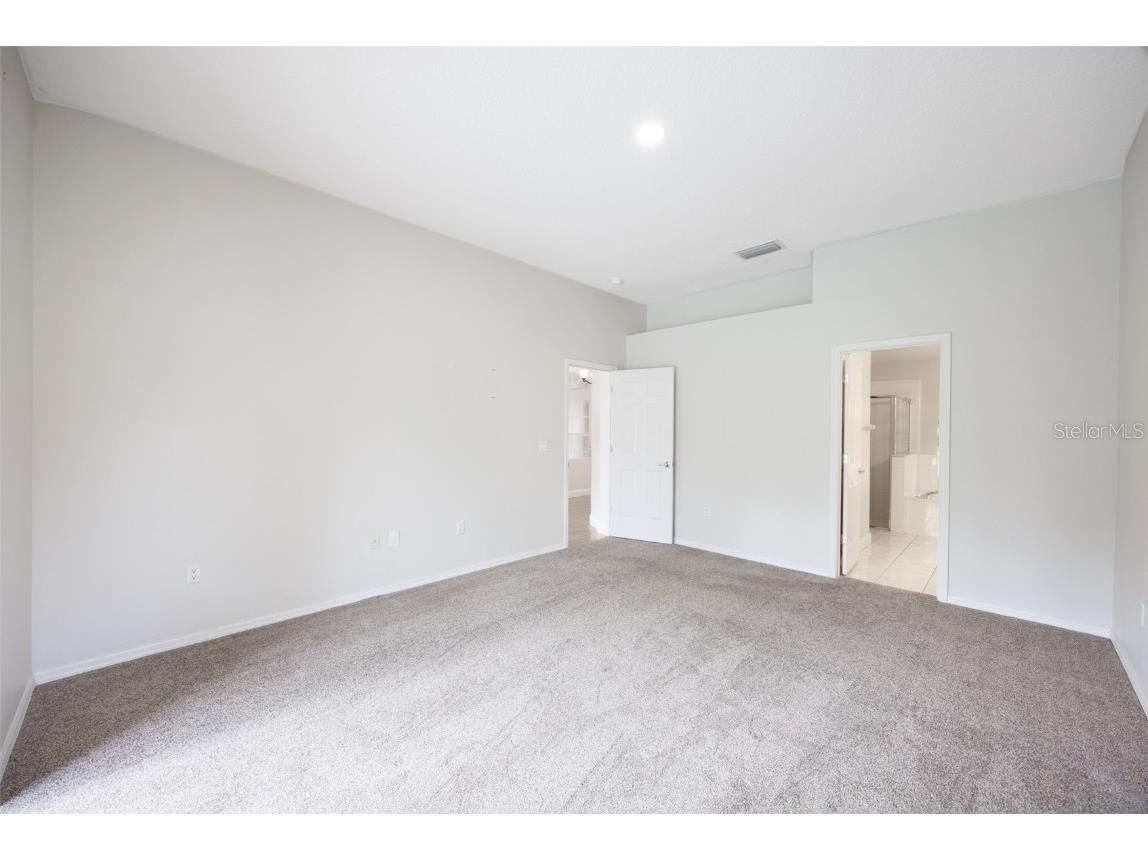 8613 Herons Cove Place Tampa FL 33647 TB8410546 image30