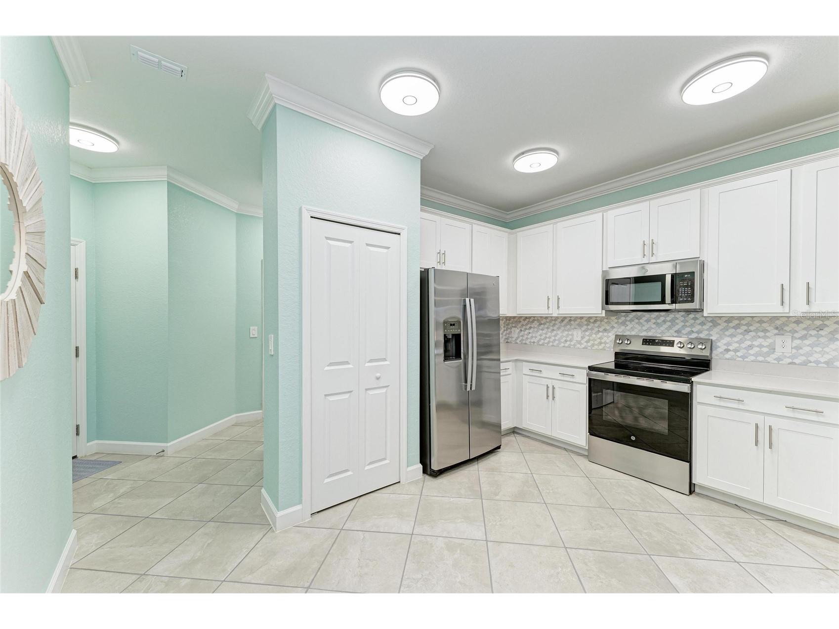 8613 Seasalt Loop Englewood FL 34224 N6142796 image35