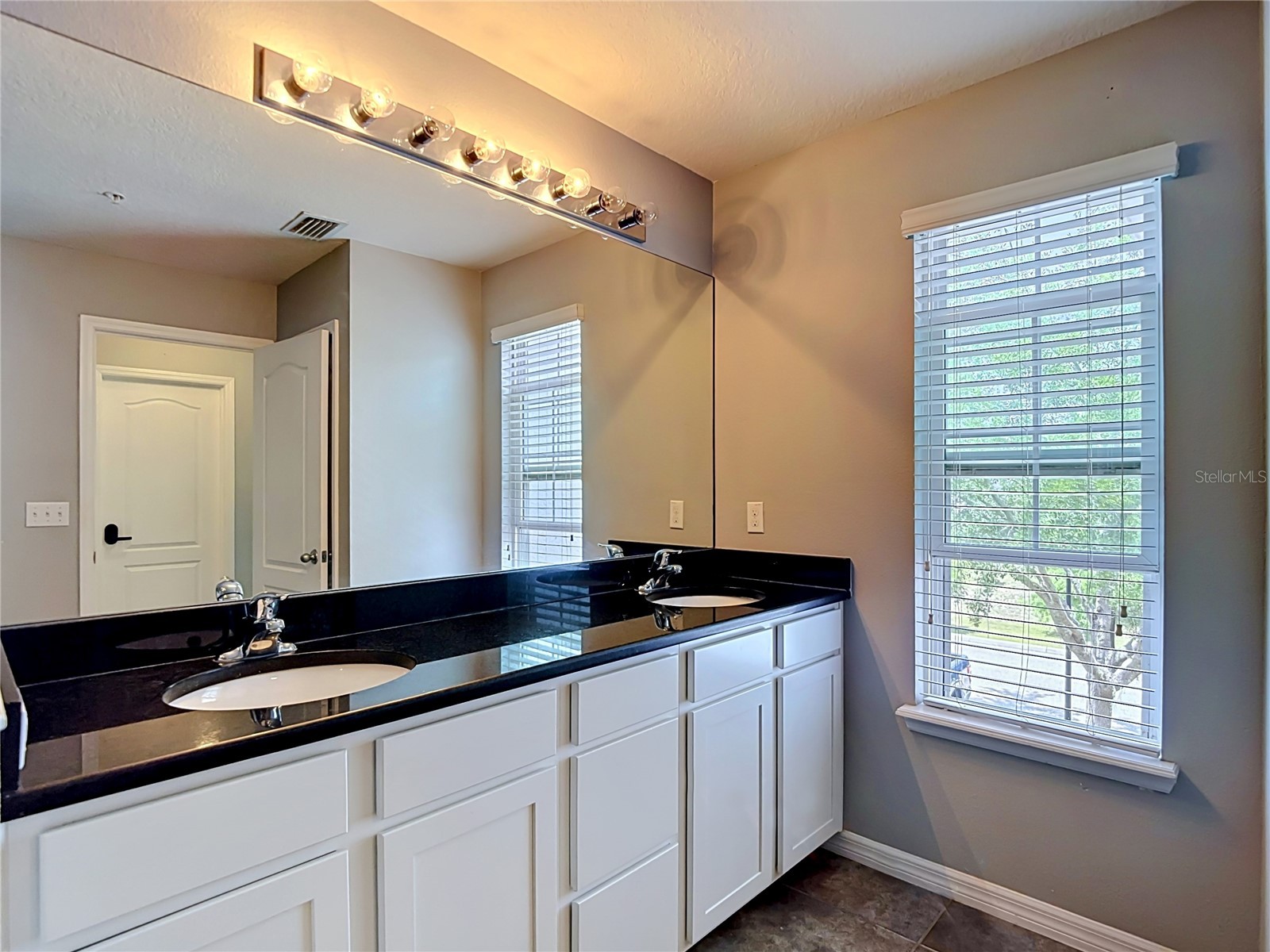 8615 Andalucia Field Drive Tampa FL 33637 TB8507579 image27