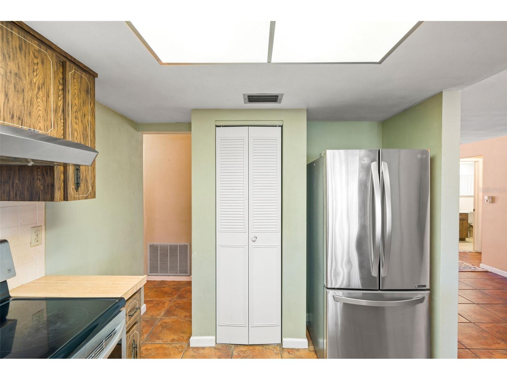 8615 Gandy Lane Port Richey FL 34668 W7884846 image12