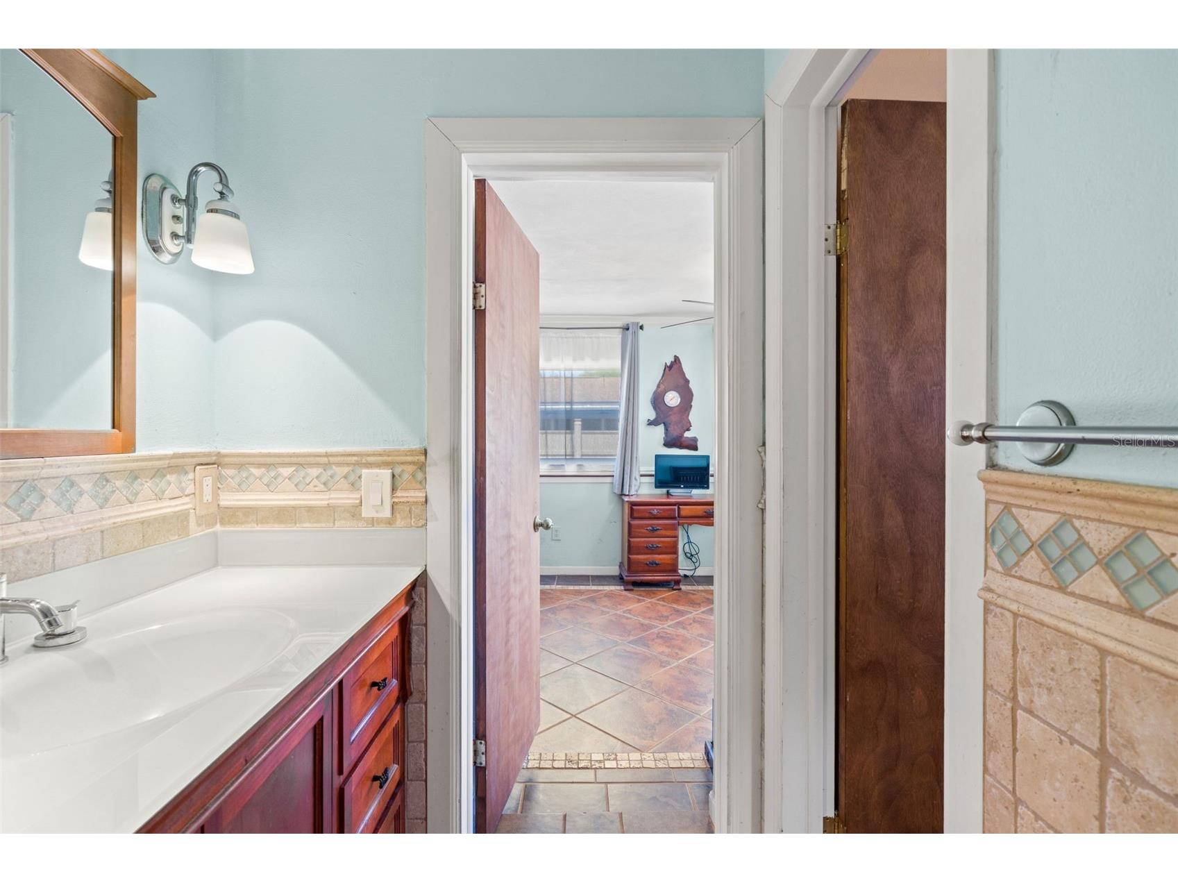8615 Gandy Lane Port Richey FL 34668 W7884846 image23