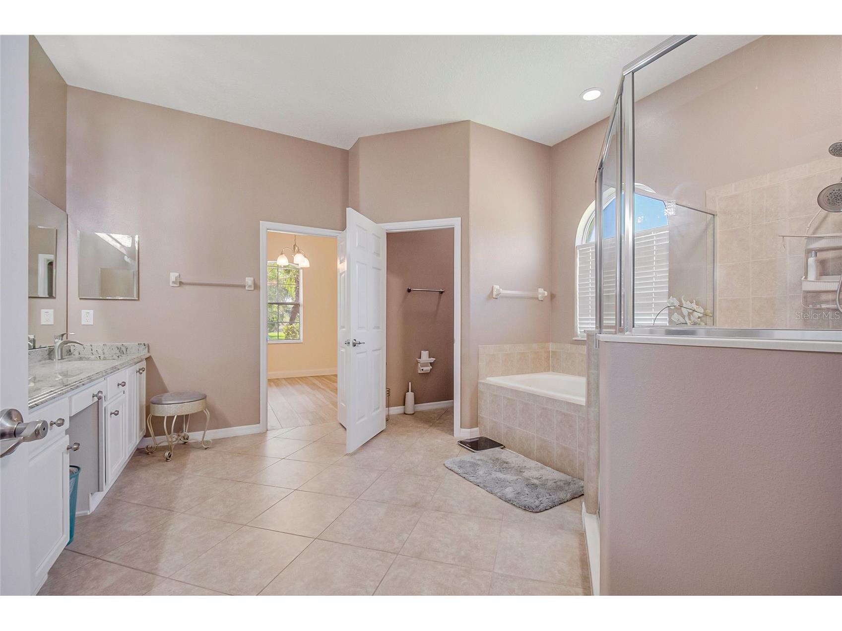 8615 Warwick Shore Crossing Orlando FL 32829 O6423218 image18