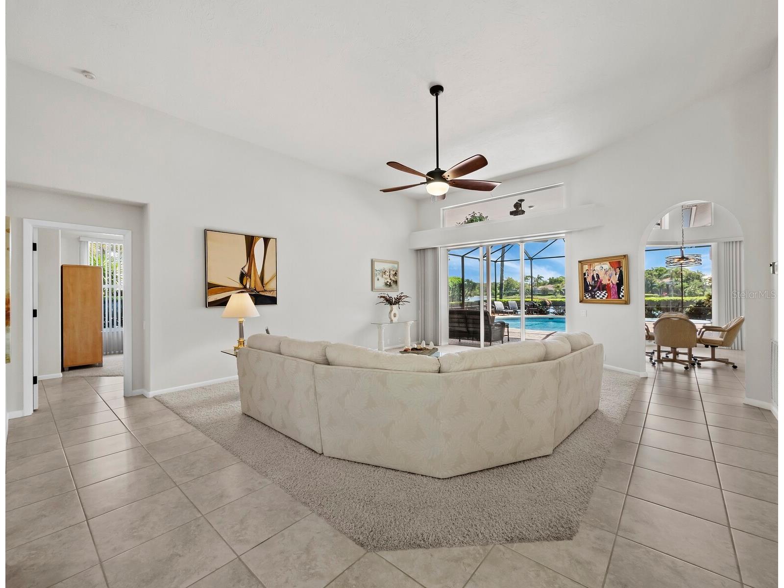 8615 Woodbriar Drive Sarasota FL 34238 A4690117 image10