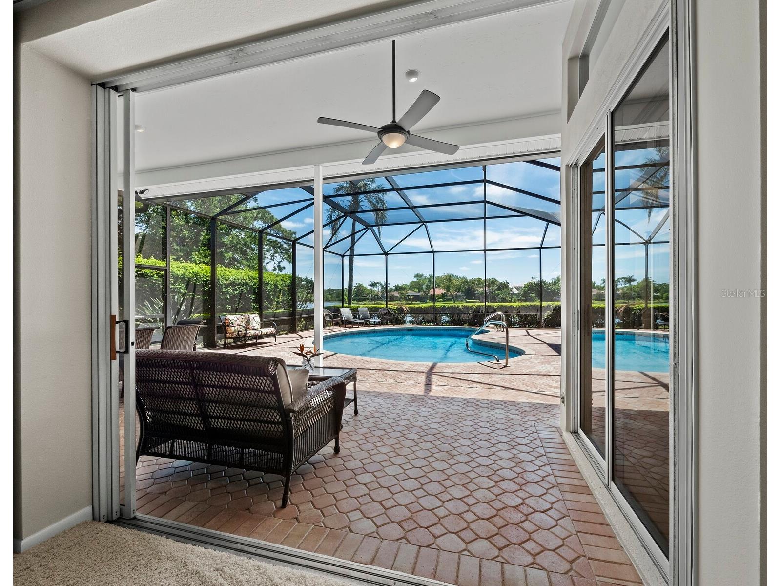 8615 Woodbriar Drive Sarasota FL 34238 A4690117 image14