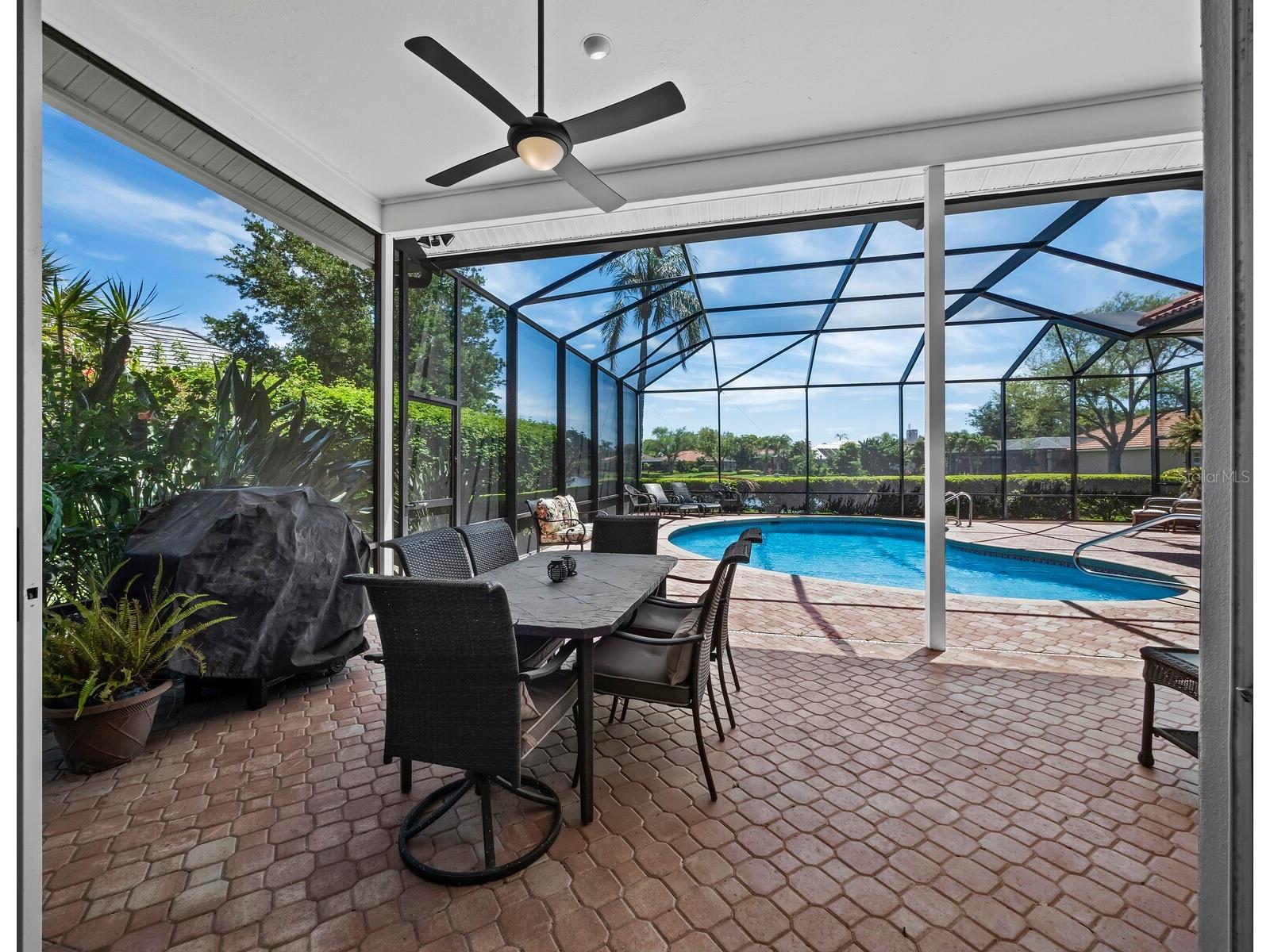 8615 Woodbriar Drive Sarasota FL 34238 A4690117 image35
