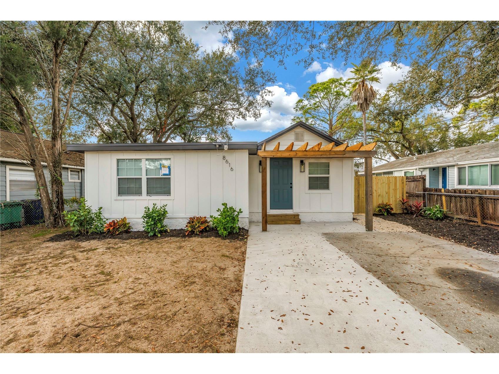 8616 N Orangeview Avenue Tampa FL 33617 TB8463025 image1