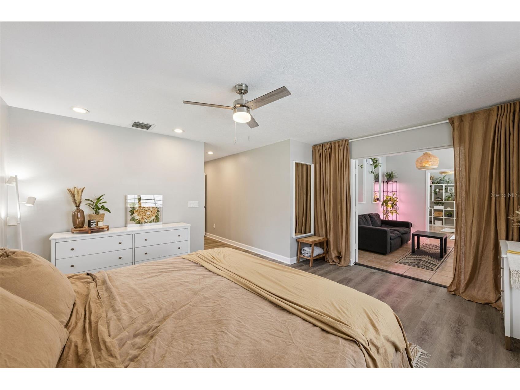 8617 Amber Oak Court Orlando FL 32817 O6411412 image18