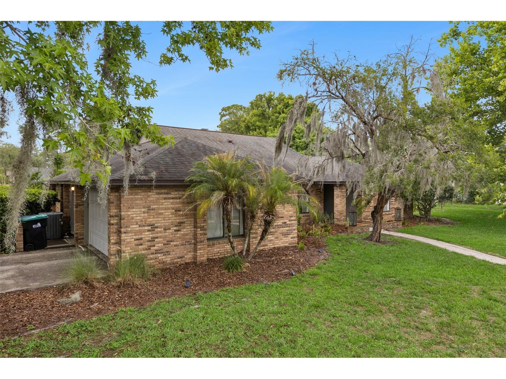 8617 Amber Oak Court Orlando FL 32817 O6411412 image2