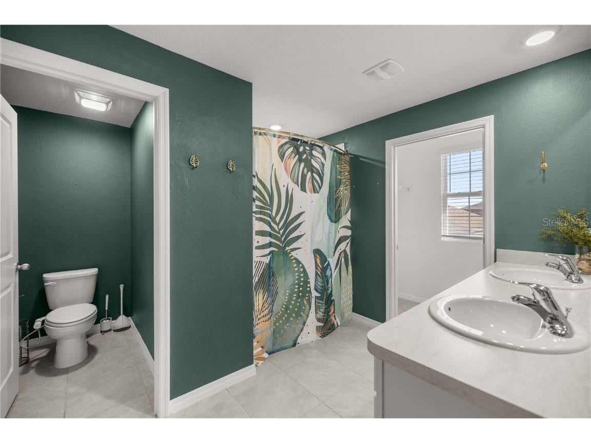 8617 Triumph Circle Wildwood FL 34785 OM700653 image16