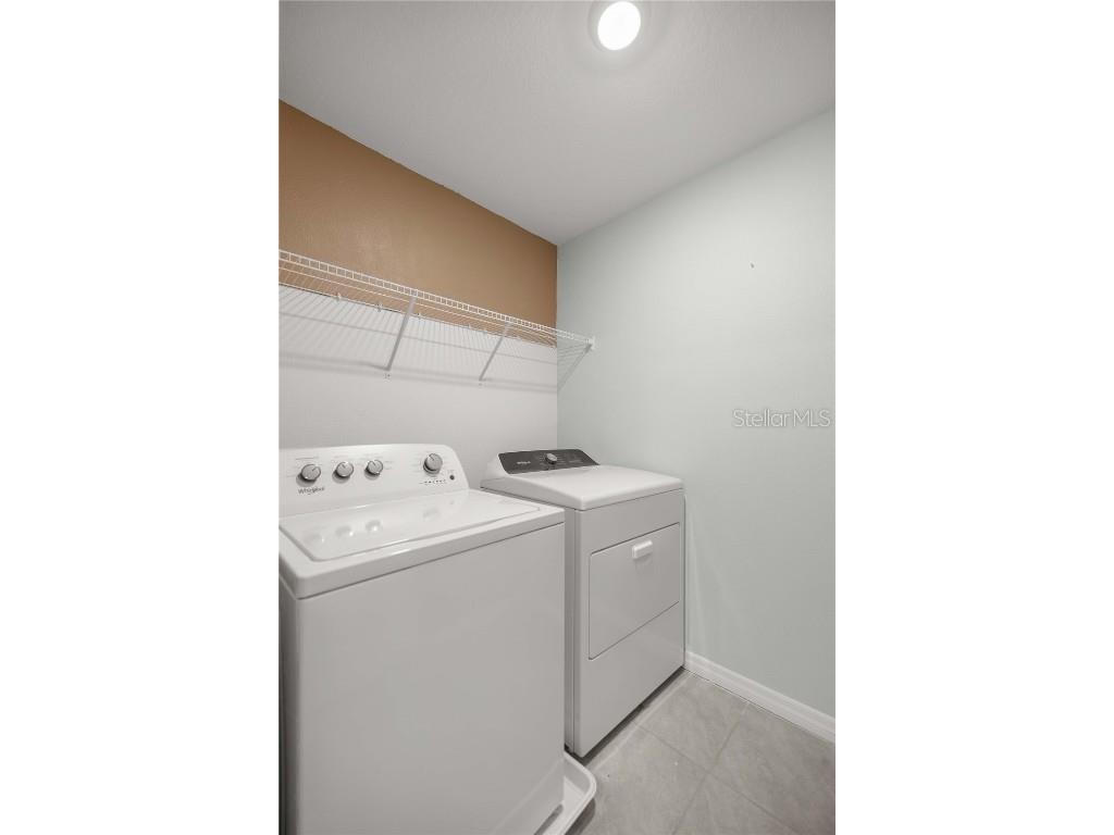 8617 Triumph Circle Wildwood FL 34785 OM700653 image33