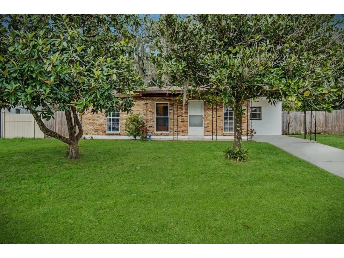 8618 Chinaberry Drive Tampa FL 33637 T3425016 image1