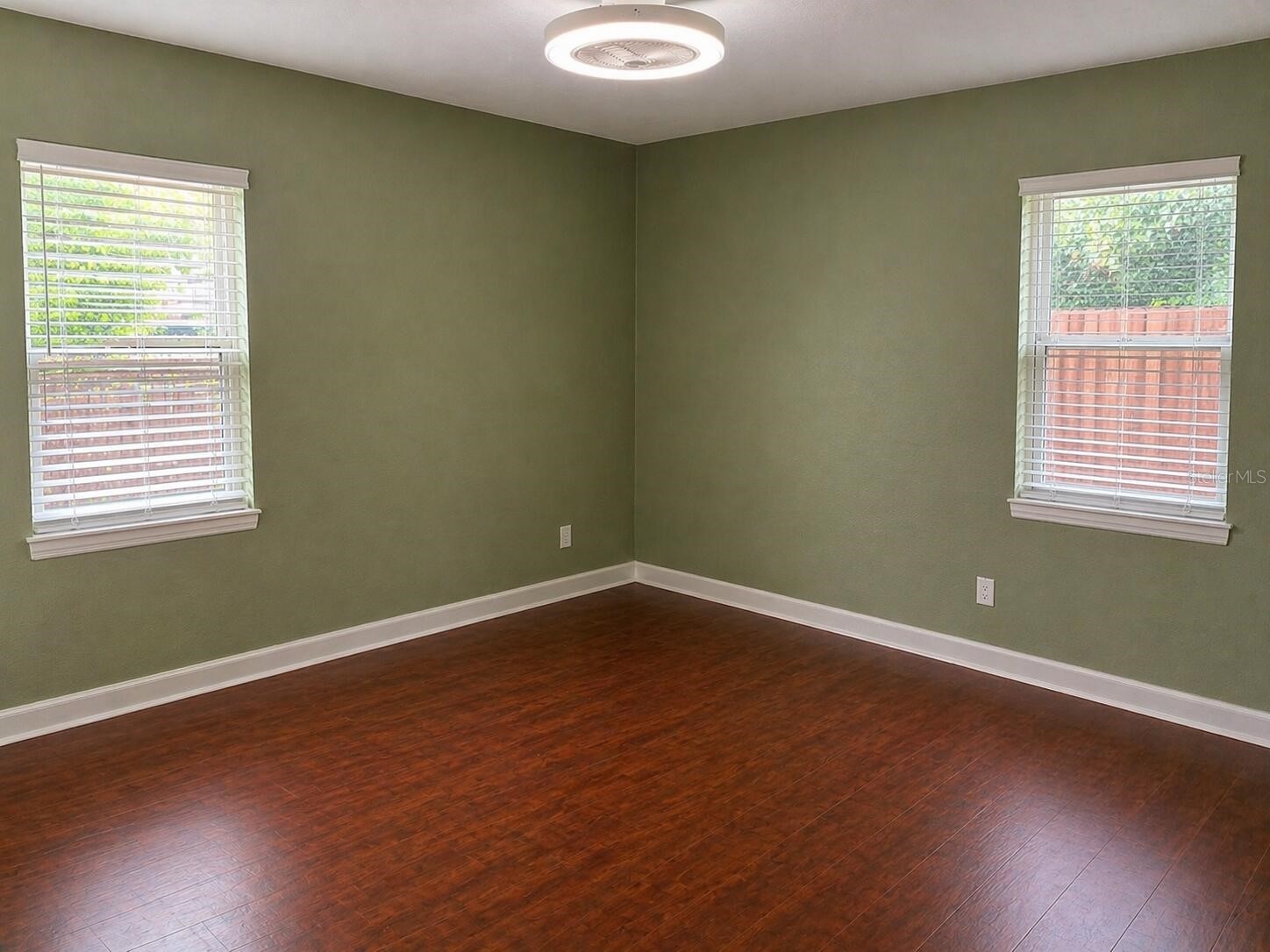 8618 Grandview Drive Tampa FL 33617 O6407119 image19