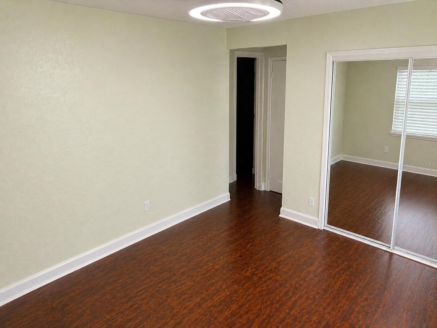 8618 Grandview Drive Tampa FL 33617 O6407119 image20